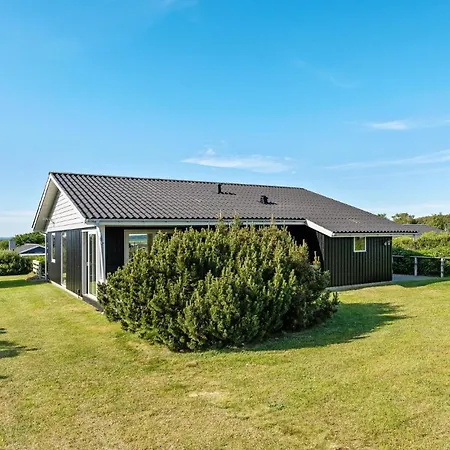Gorgeous In Faaborg With Kitchen Σπίτι διακοπών Bøjden