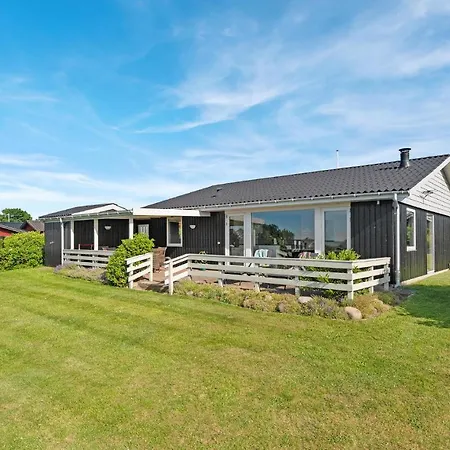 Feriehus Amazing In Faaborg With Two Bedrooms And Wifi