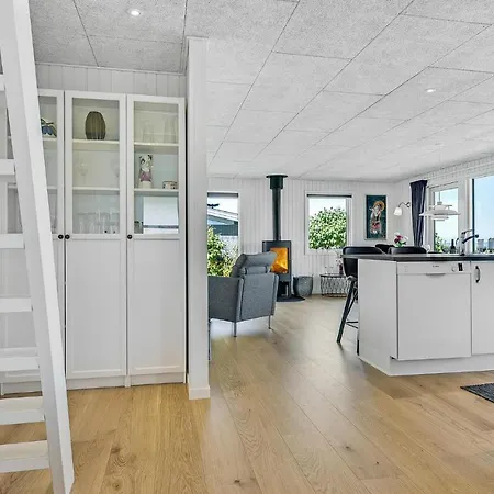 Amazing In Faaborg With Two Bedrooms And Wifi Prázdninový dům *