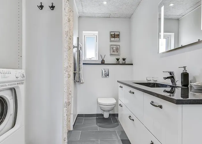 Amazing In Faaborg With Two Bedrooms And Wifi *